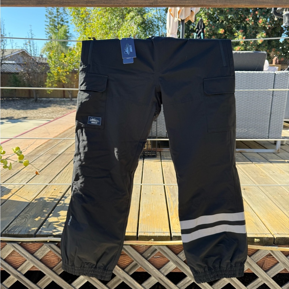 Hurley Black snow pants